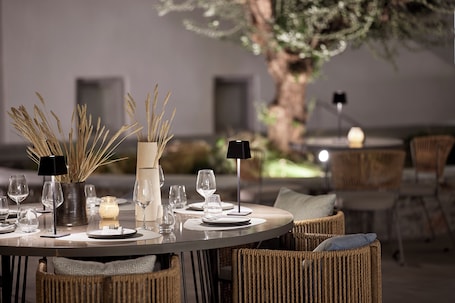 Restaurante. Kythnos Bay Hotel