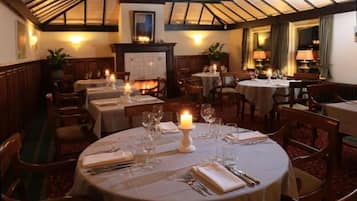 Breakfast, lunch, dinner served; local cuisine, garden views