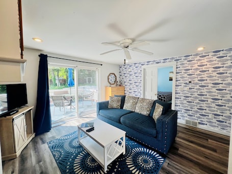 Deluxe Double Room, Ensuite, Courtyard View (Galien Suite) | Interior