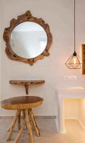 Télévision à écran plat