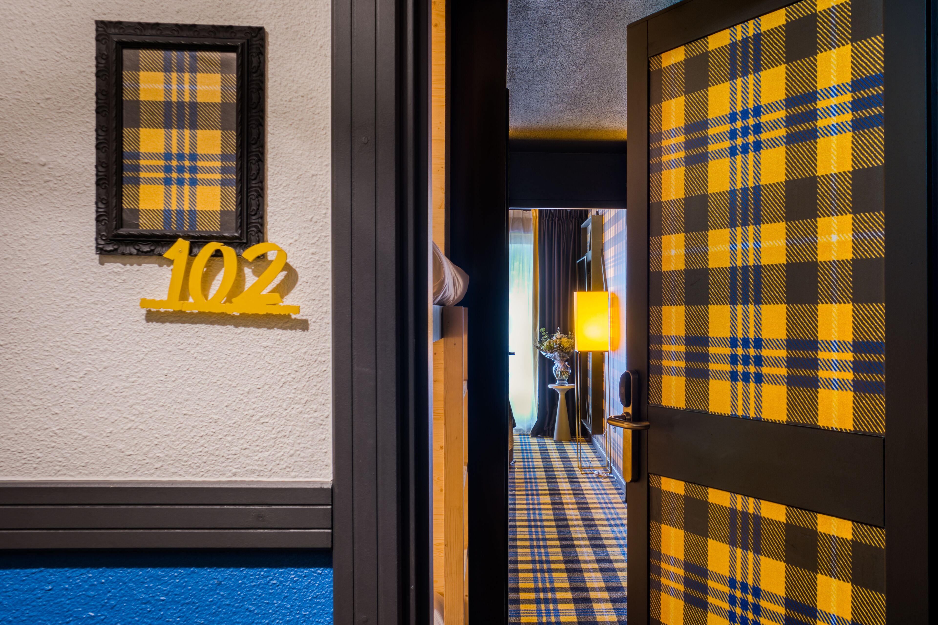 Premium bedding, free cots/infant beds, free WiFi, bed sheets