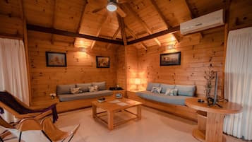 Maison (Deck)