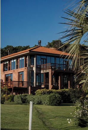Front of property - Il Belvedere Hotel (Punta del Este)