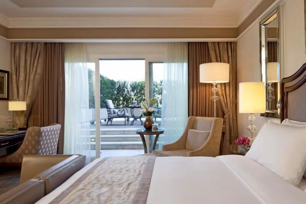 Premium bedding, memory foam beds, minibar, in-room safe