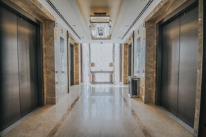 Hallway - Waldorf Astoria Jerusalem (Jerusalem)