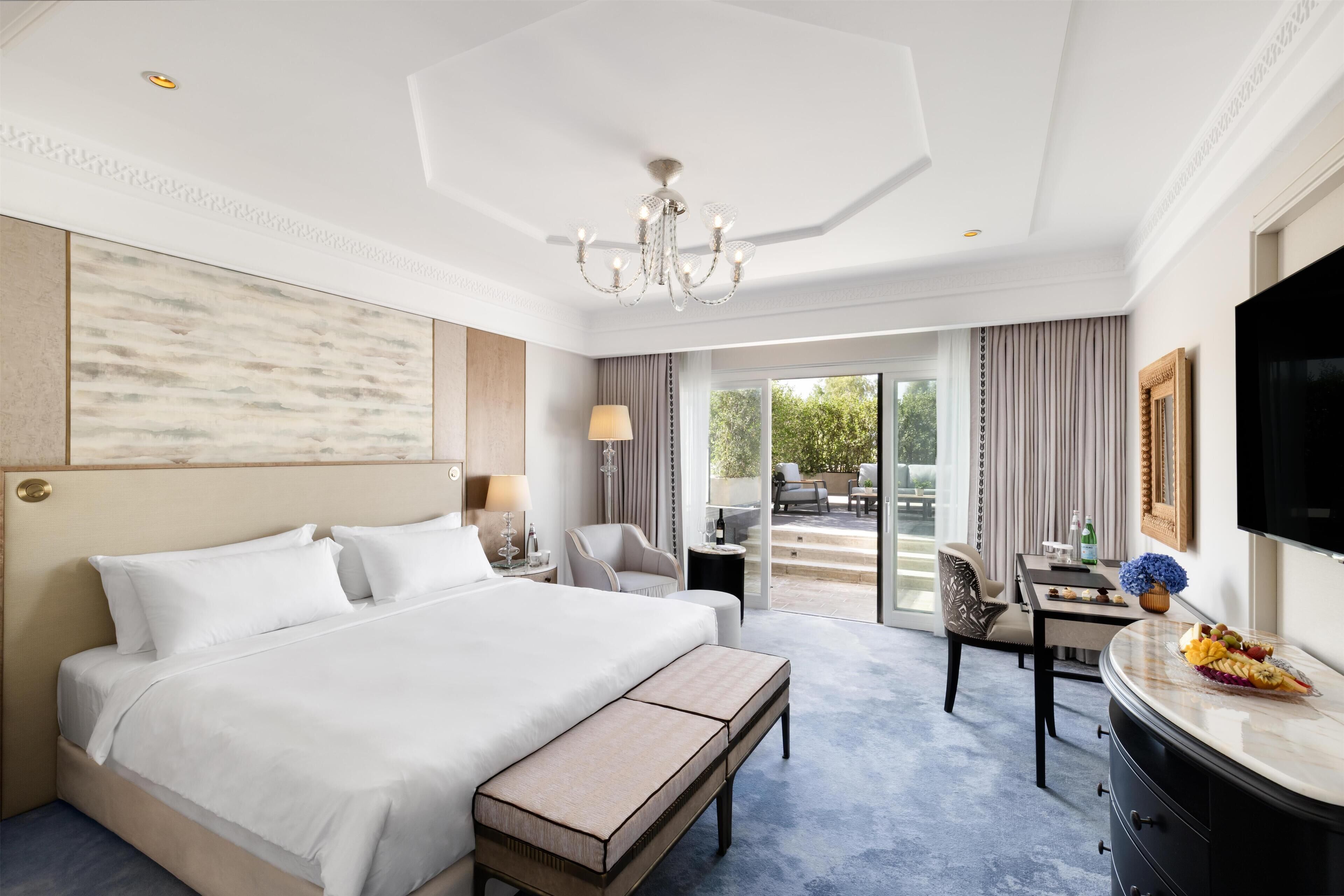 King Terrace Room | Premium bedding, memory foam beds, minibar, in-room safe