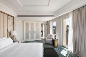 Premier Suite, 1 Bedroom | 1 bedroom, premium bedding, memory-foam beds, minibar