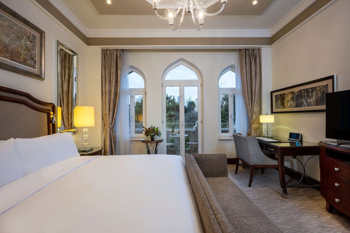 King Superior Room with Balcony
