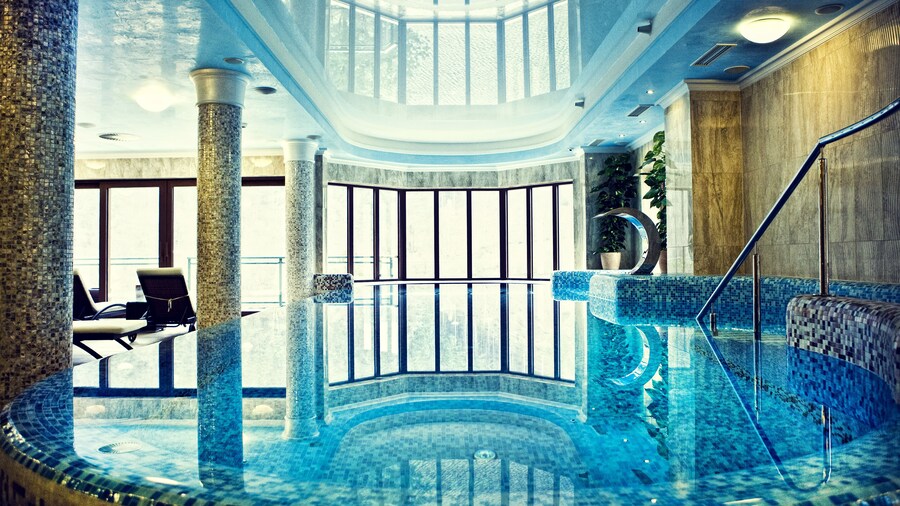 Retro Riverside Wellness Resort