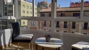 Superior-Zimmer, 1 Doppelbett, Stadtblick | Terrasse/Patio