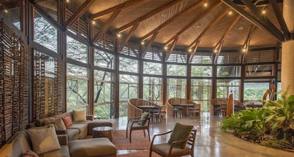Rio Perdido Hotel & Thermal River