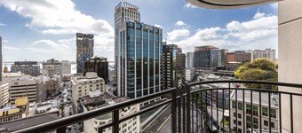 Avani Auckland Metropolis Residences