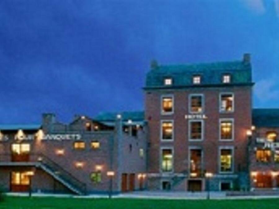 Façade de l’hébergement - soirée/nuit