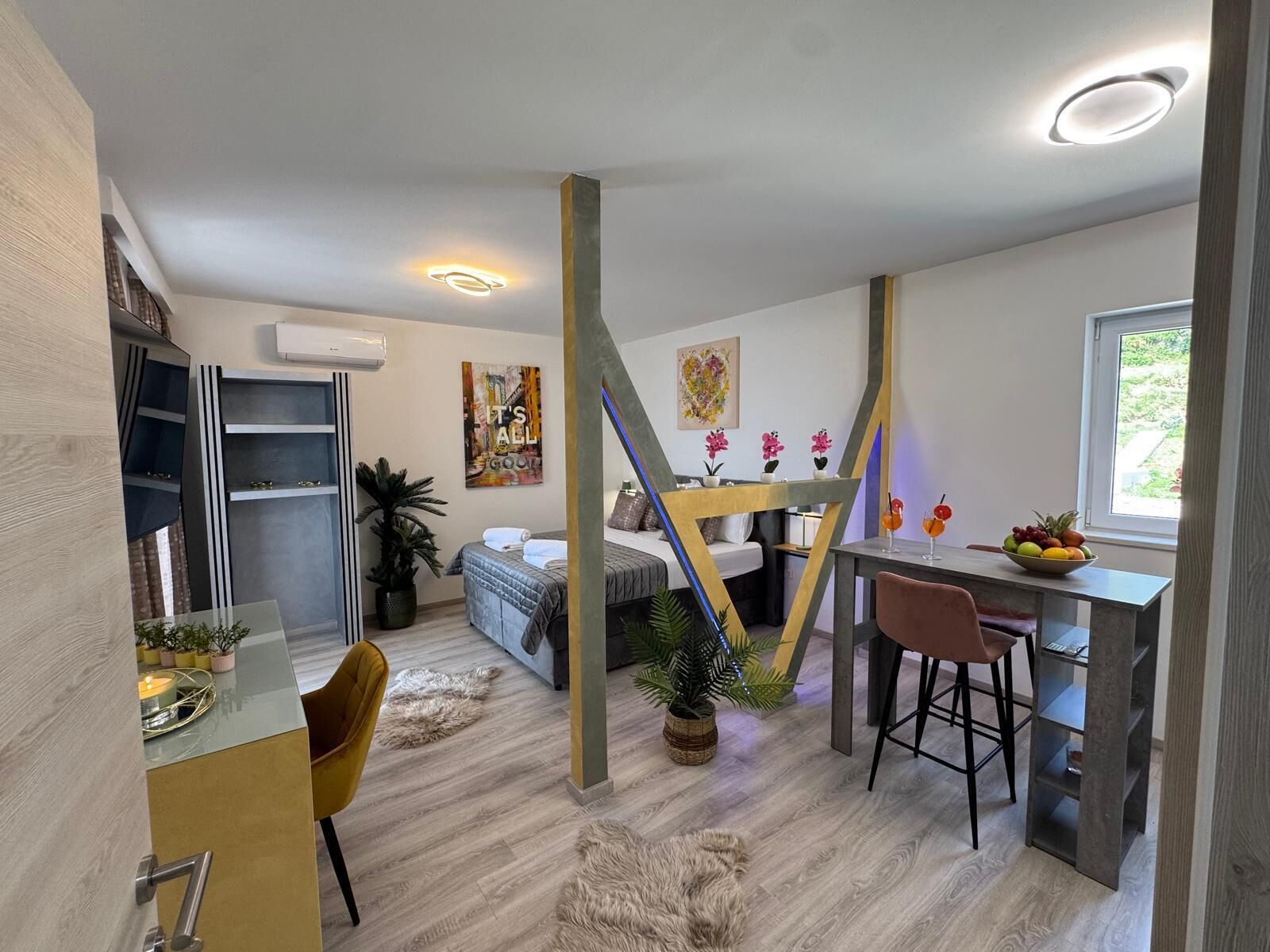Studio, Balcony, Sea View | Free WiFi, bed sheets