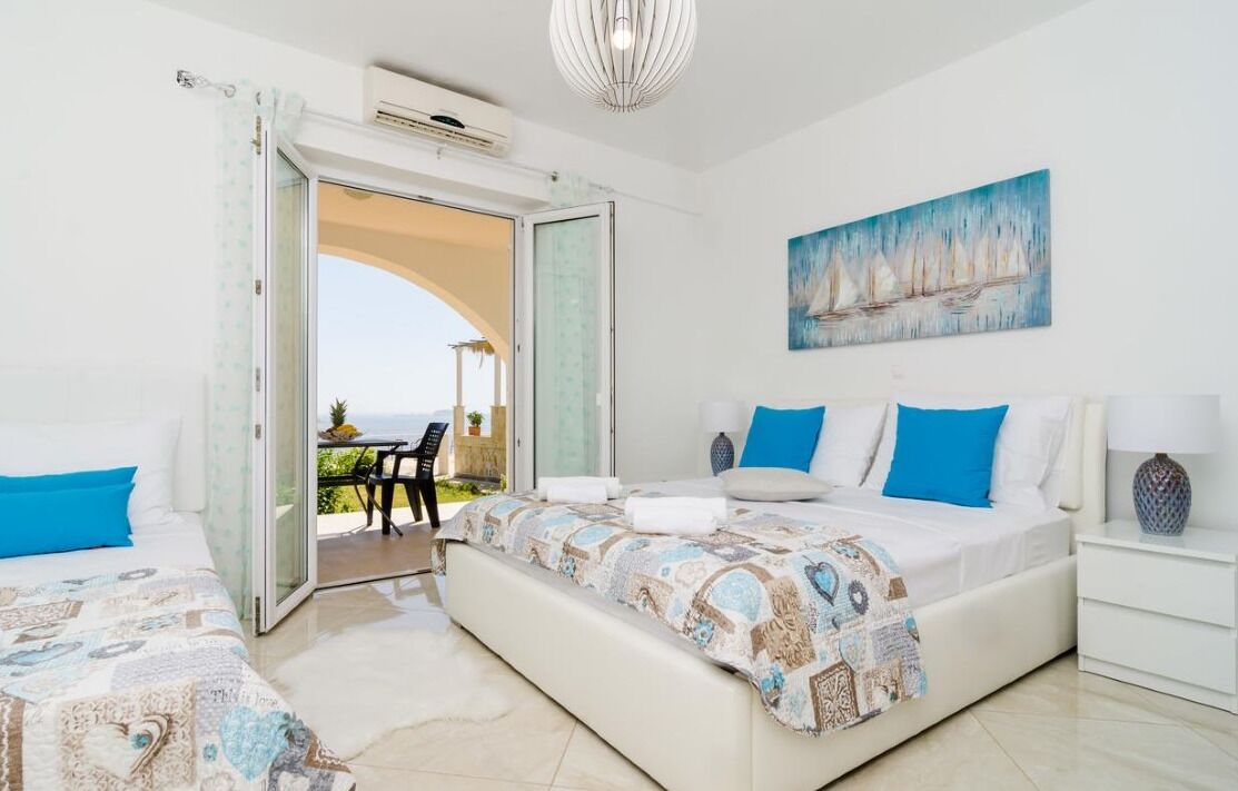 Classic Studio | Free WiFi, bed sheets