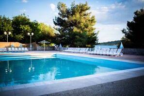 Indoor pool, outdoor pool