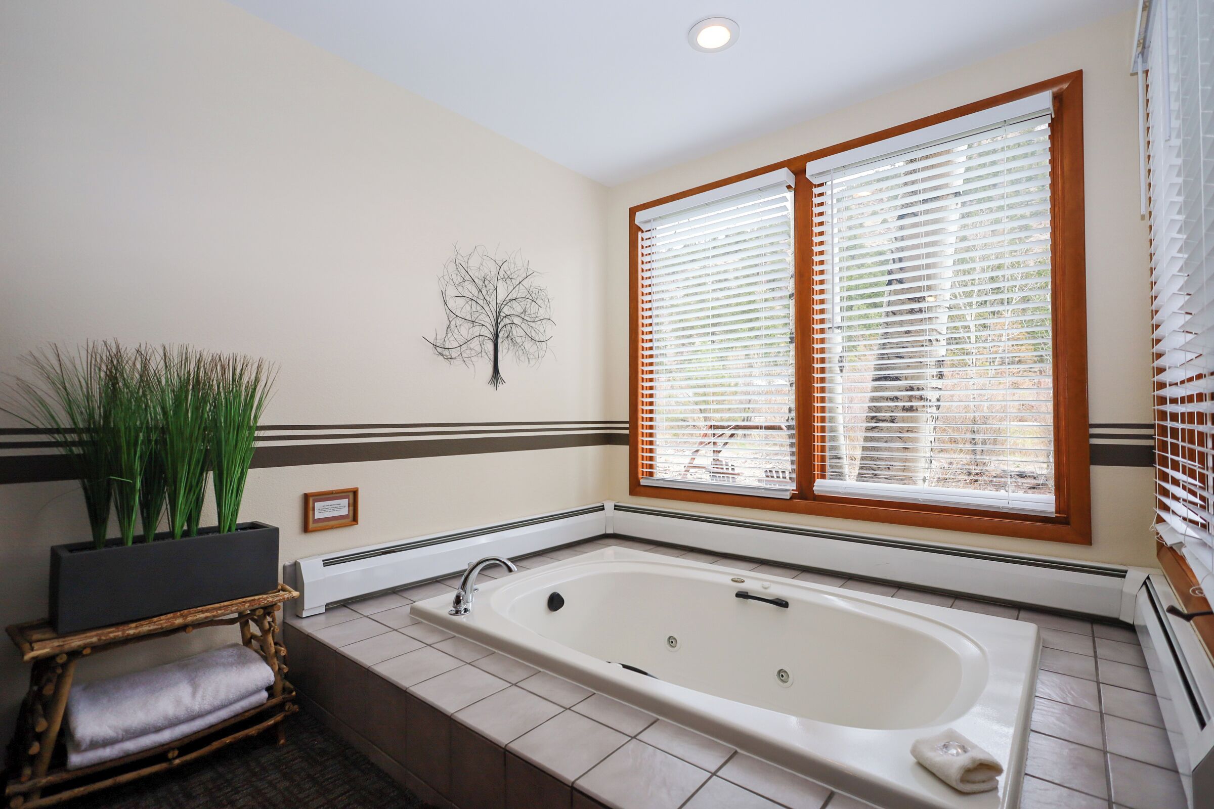 1 bedroom, pillow-top beds, individually decorated