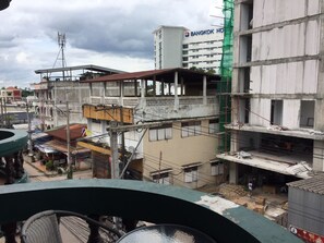 Superior Double Room, 1 King Bed, Balcony, City View | Terrace/patio