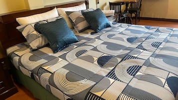 Superior Double Room, 1 King Bed, Balcony, City View | In-room safe, free WiFi