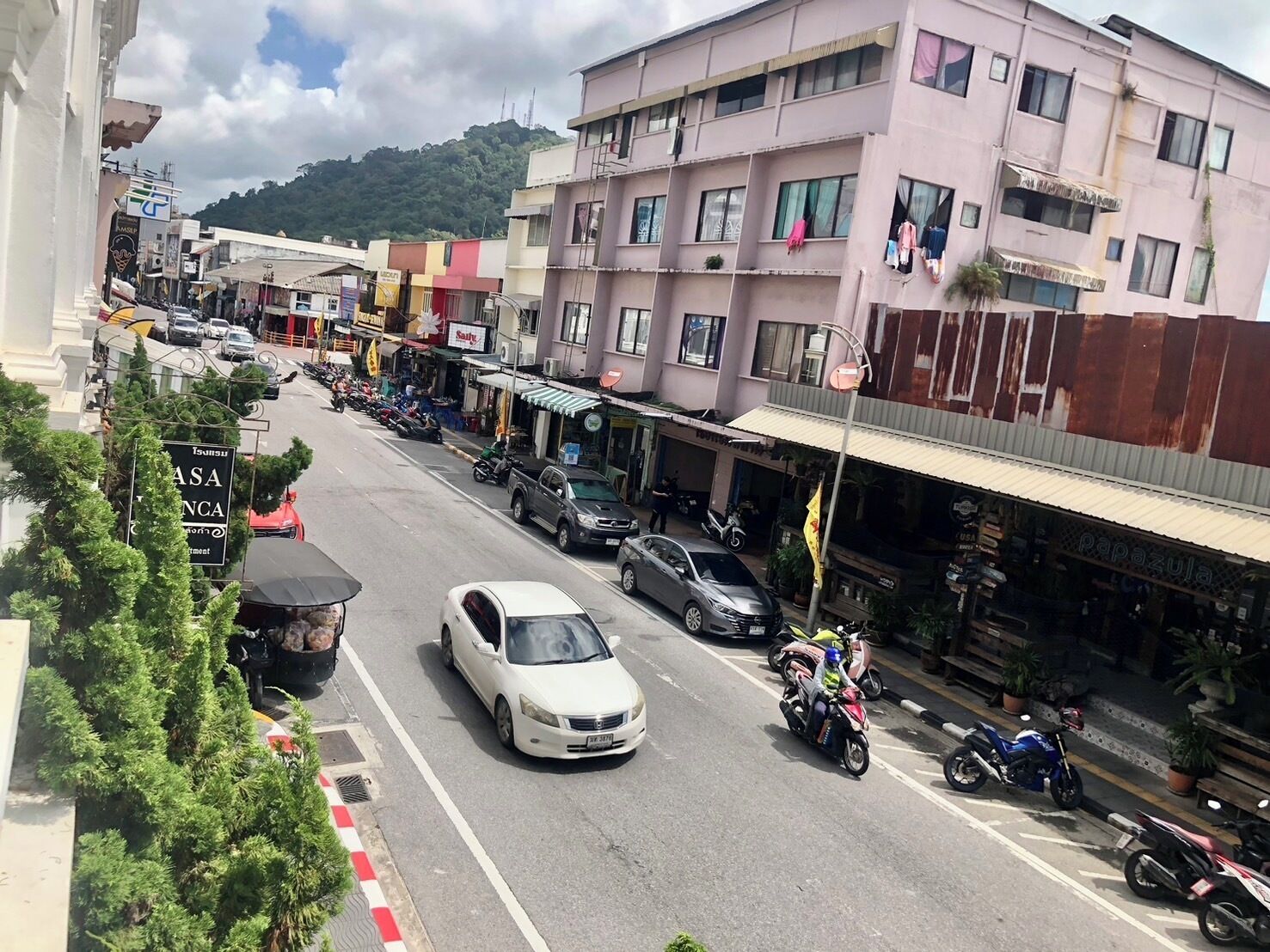 premium bedding, minibar, in-room safe, individually decorated