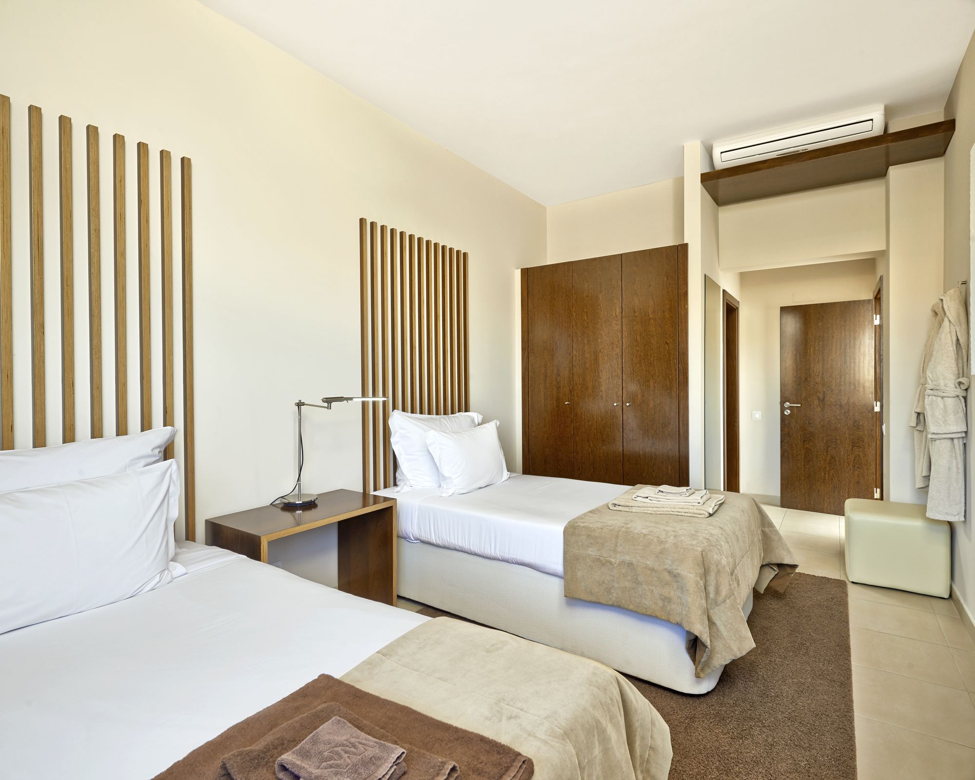 Photo - Salgados Beach Villas