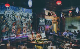 Bar (en la propiedad)