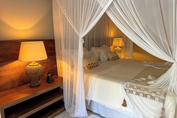 Literie de qualité supérieure, minibar, Wi-Fi gratuit, draps fournis