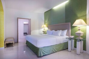 Suite, 1 King-Bett (Governor)