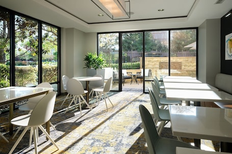 包含每日欧式早餐