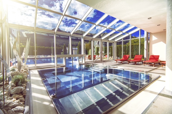 2 indoor pools, outdoor pool, pool umbrellas, sun loungers