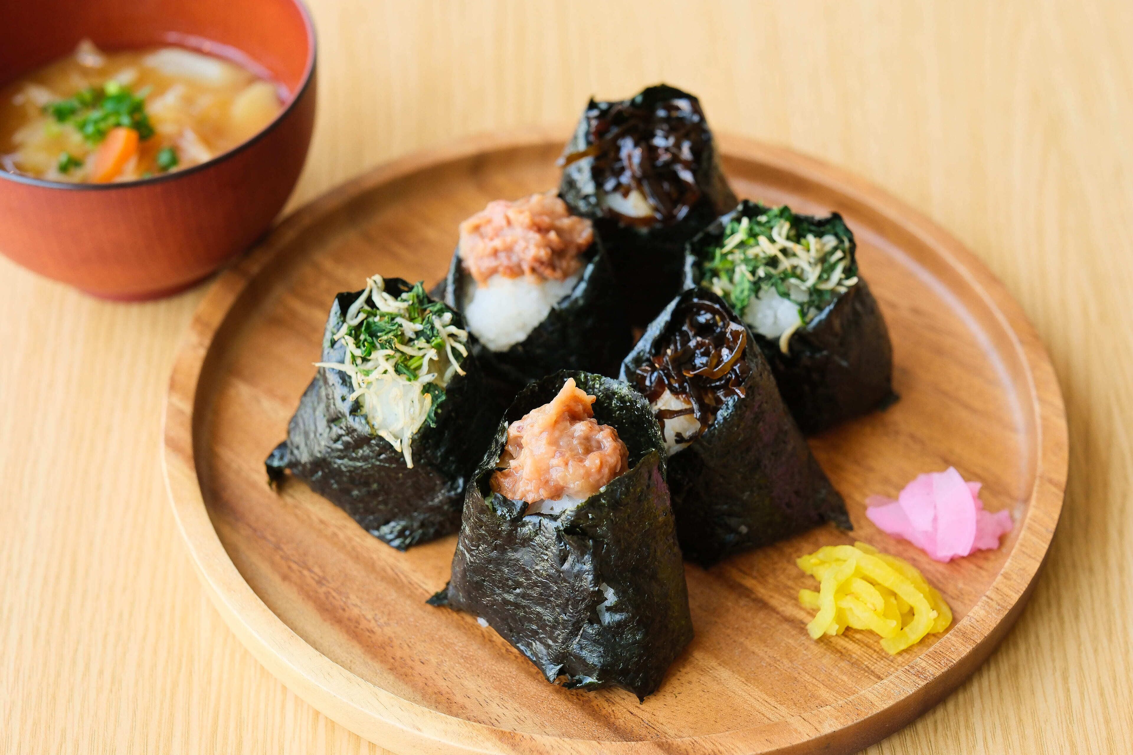 daily japanese breakfast (jpy 1400 per person)