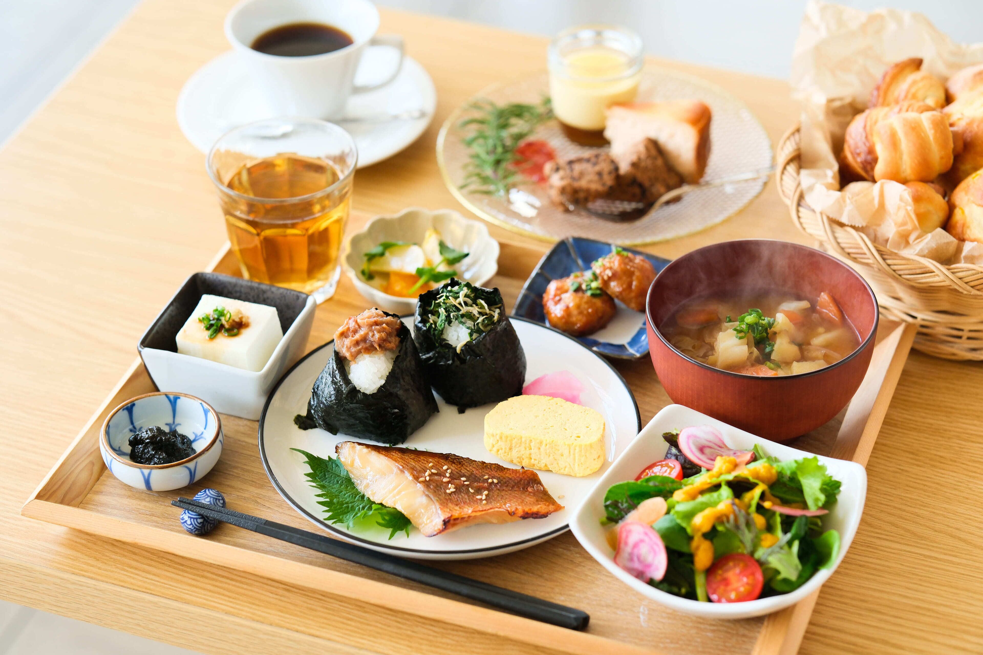 daily japanese breakfast (jpy 1400 per person)