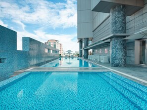 Piscine extérieure