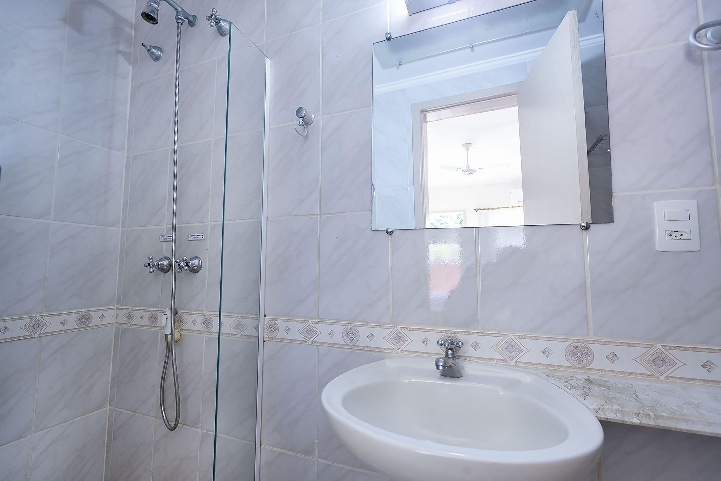 luxury triple room  | bathroom | shower, free toiletries, hair dryer, towels