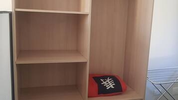 1 bedroom, minibar, individually furnished, desk