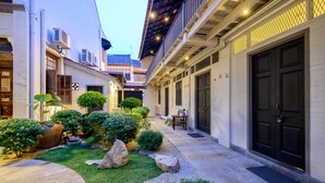 星評価なしの画像、5 / 43、ボタン