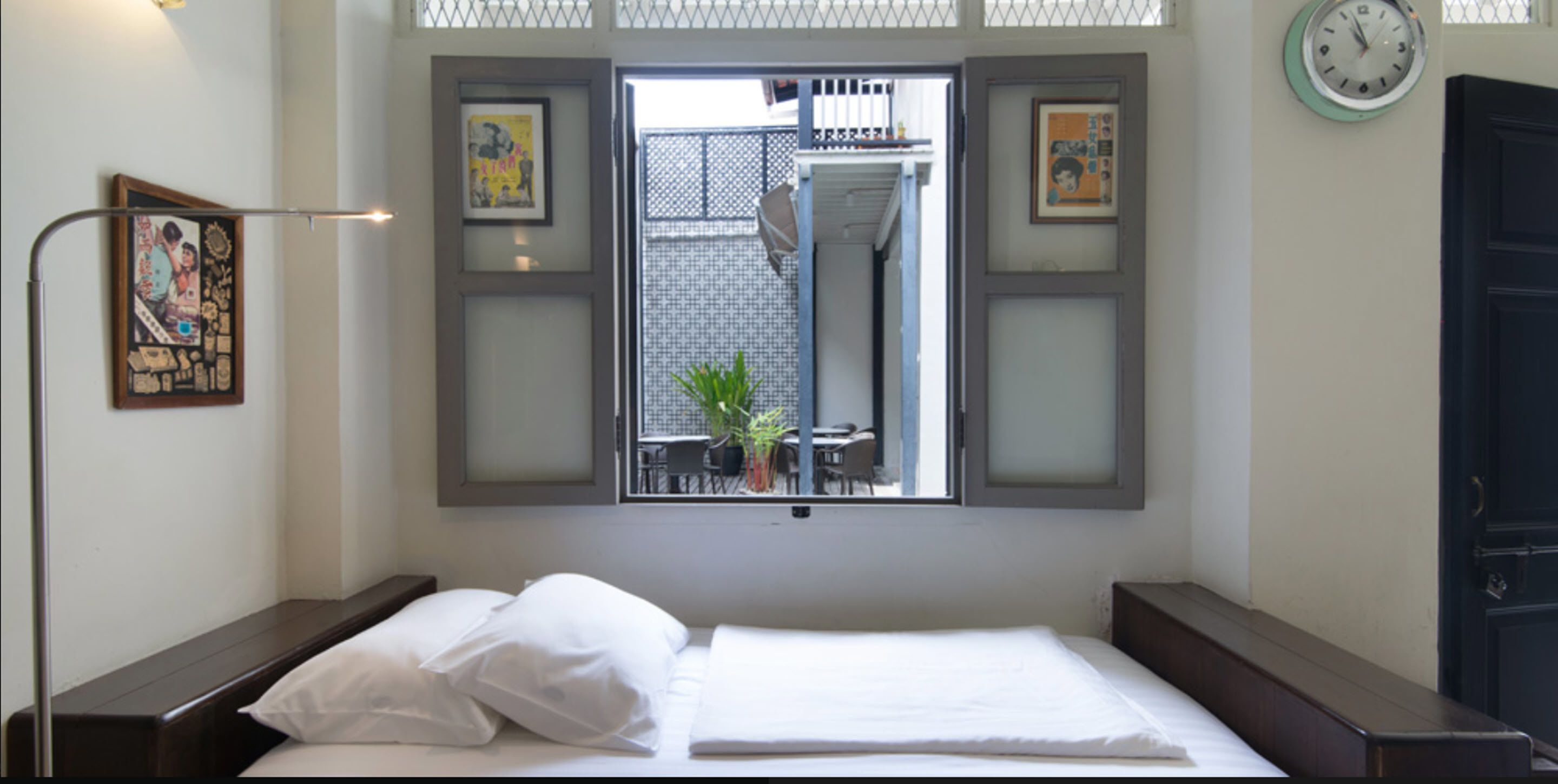 Pemandangan halaman dalam