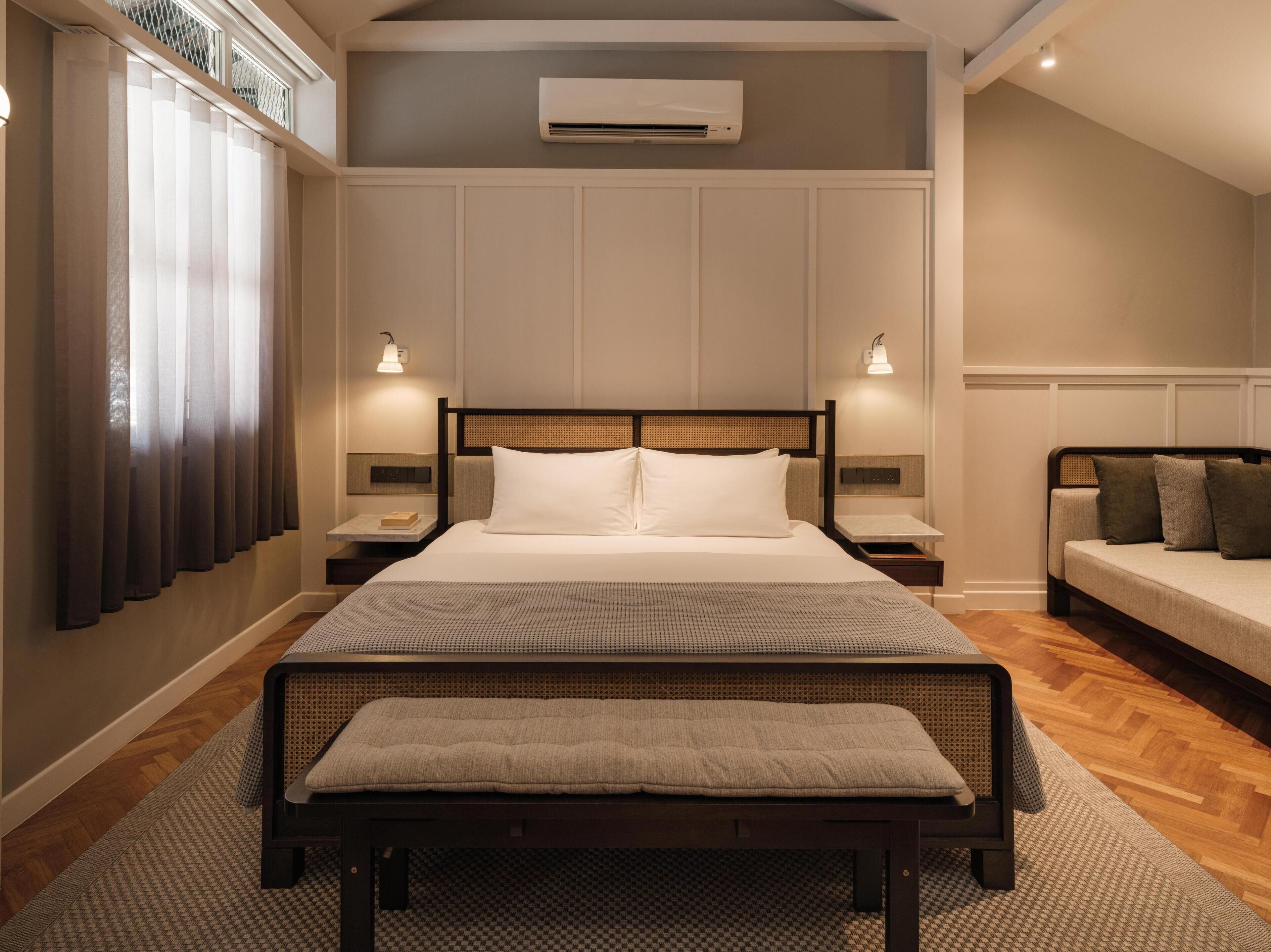 mews standard room | 1 bedroom, in-room safe, desk, iron/ironing board