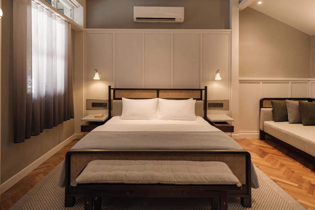 mews standard room | 1 bedroom, in-room safe, desk, iron/ironing board