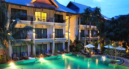 Navatara Phuket Resort