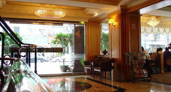 Lobby - Meadow Hotel (Taipei)