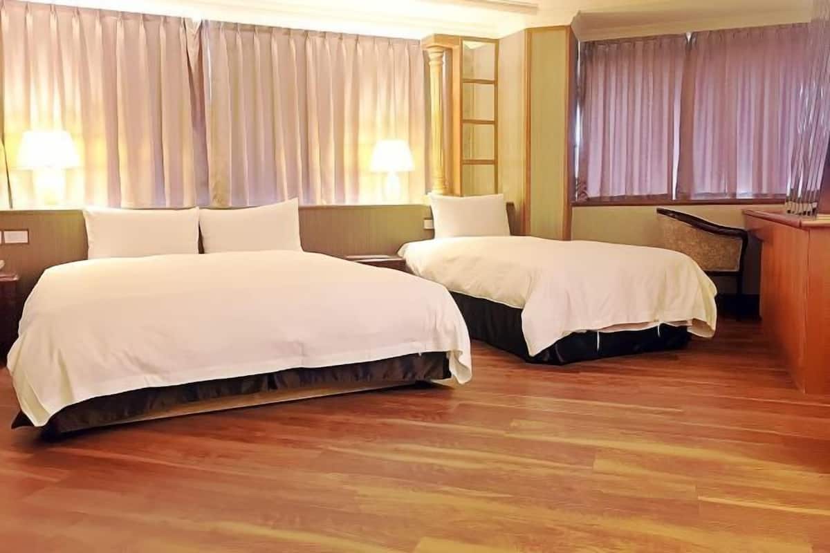 Blackout curtains, free WiFi, bed sheets