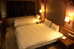 Blackout curtains, free WiFi, bed sheets - Meadow Hotel (Taipei)