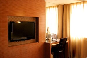 Room amenity - Crystal Hotel (Taipei)