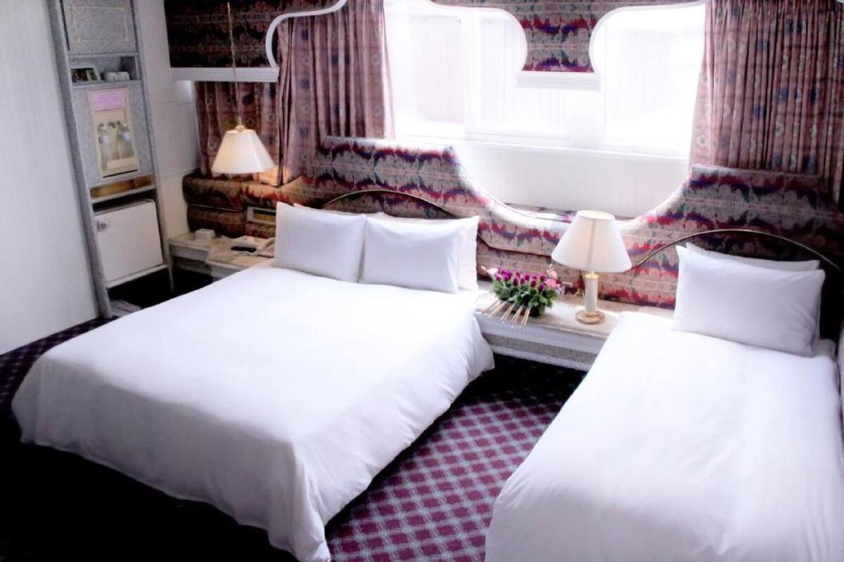 Kamar Triple | Minibar, Wi-Fi gratis, dan seprai linen