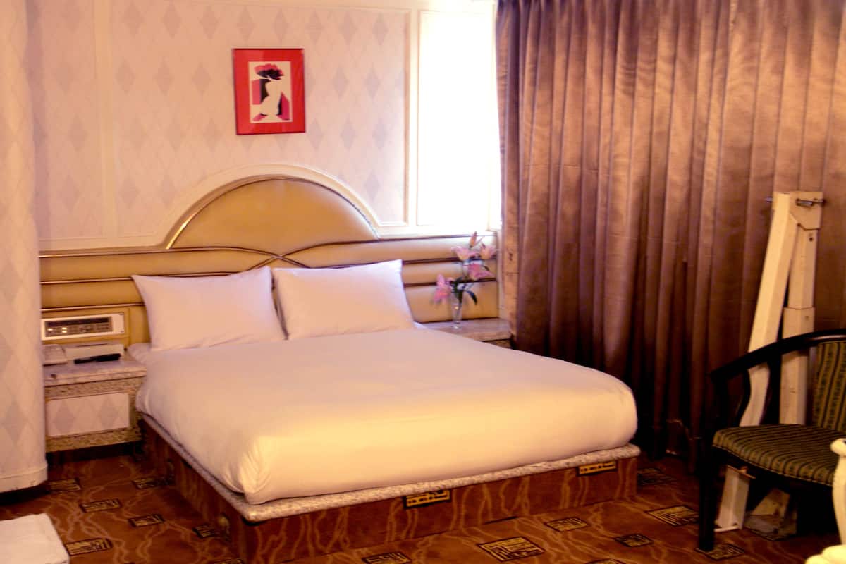 Kamar Double Standar | Minibar, Wi-Fi gratis, dan seprai linen