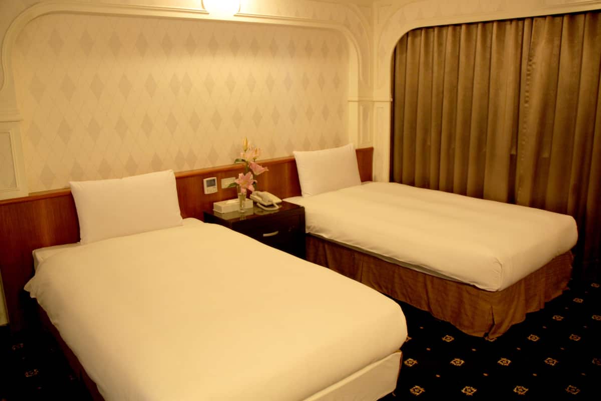 Kamar Standar, 2 Tempat Tidur Twin | Minibar, Wi-Fi gratis, dan seprai linen