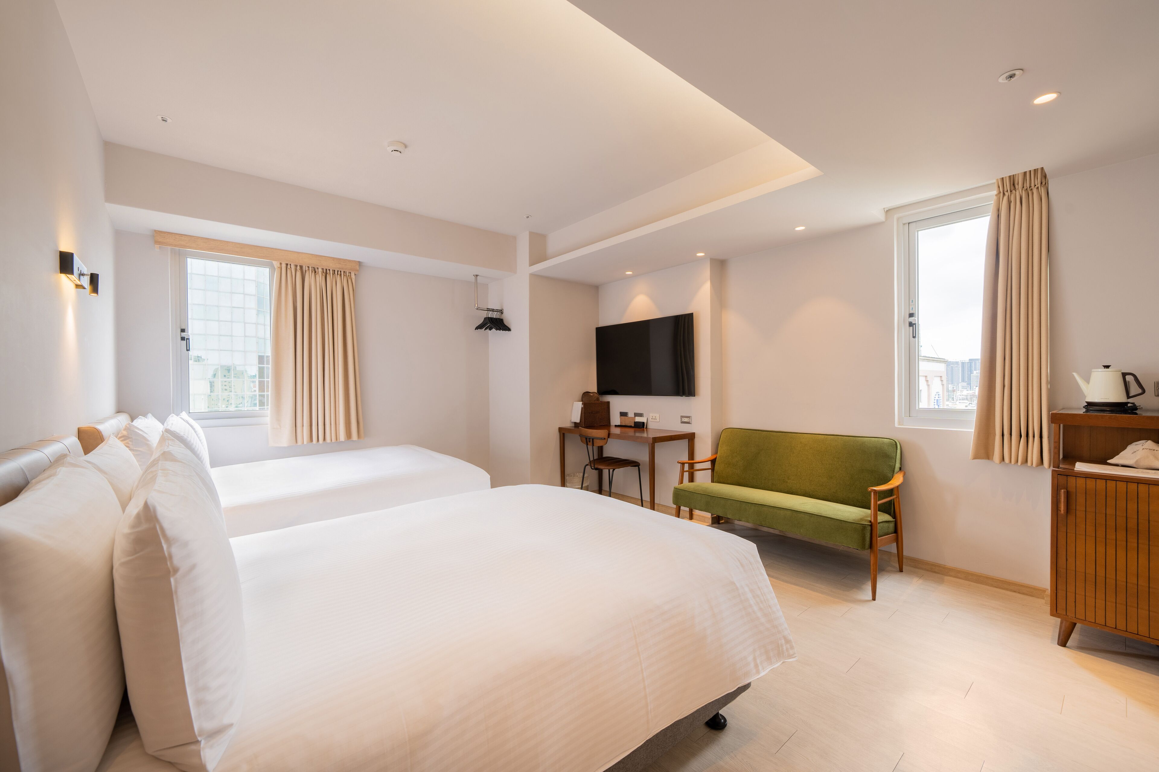 superior quadruple room, 2 double beds | individually decorated, free wifi, bed sheets