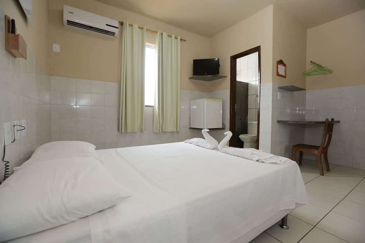 Habitación doble | Minibar, escritorio, cortinas blackout y wifi gratis