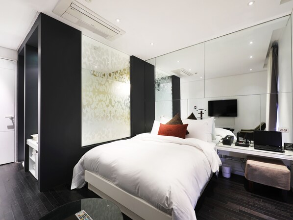 Deluxe Room | Free minibar, free WiFi, bed sheets